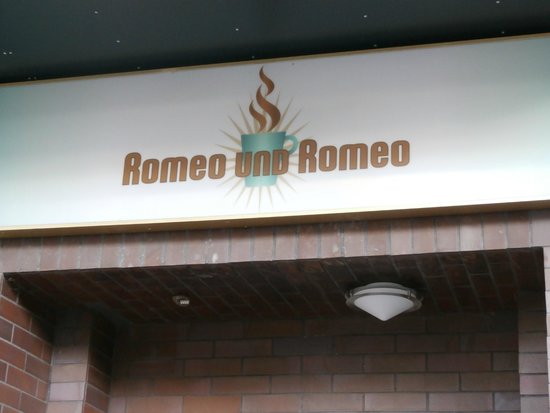 Romeo & Romeo – Café Berlin